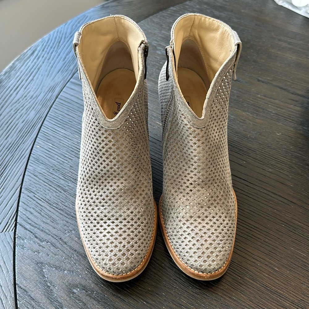 Paul Green booties - size 8